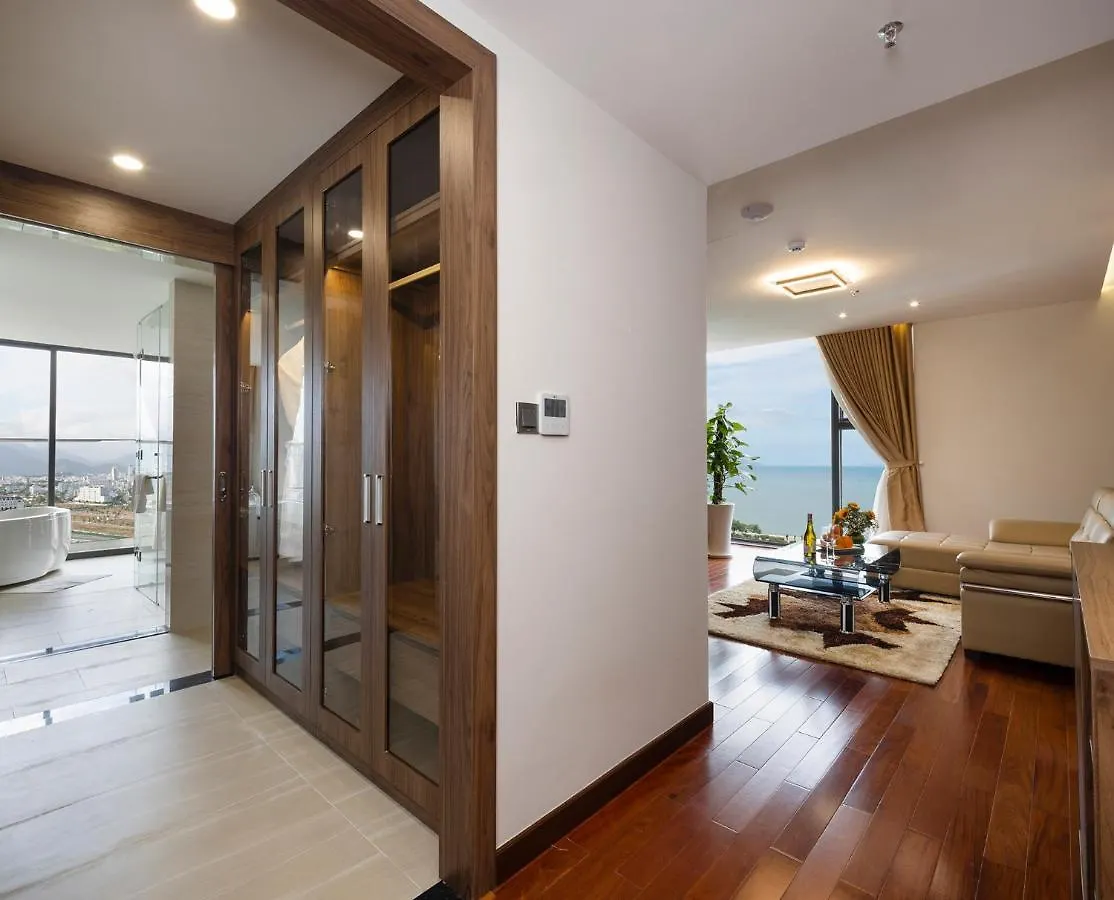 Miracle Luxury Nha Trang 호텔